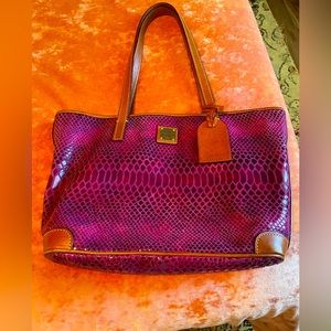 Gorgeous Magenta Snake Skin Leather Dooney & Bourke Shoulder Bag